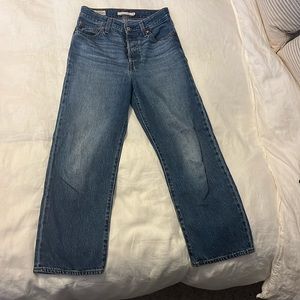 Levi’s Ribcage Straight 26 27”inseam